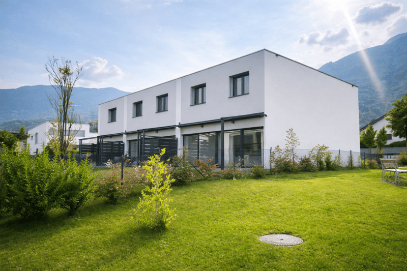 Beautiful maisonette with private garden (2)