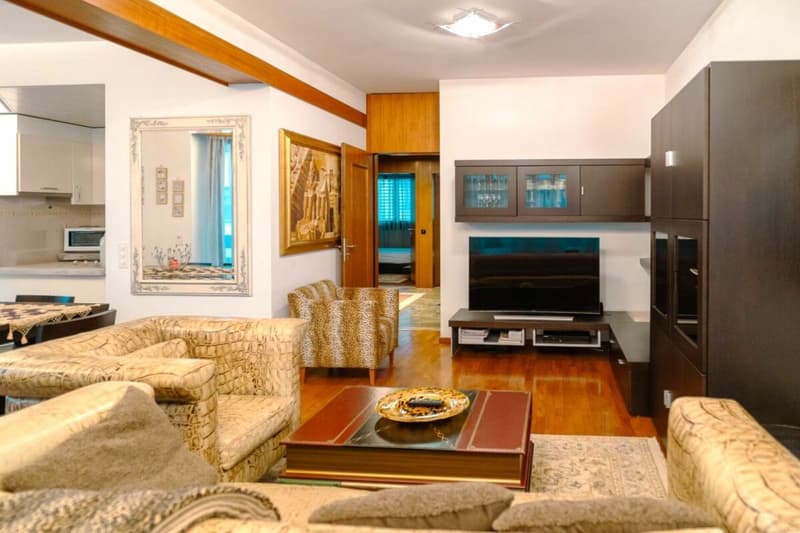 Bel appartement 3,5 pièces dans un emplacement stratégique (1)