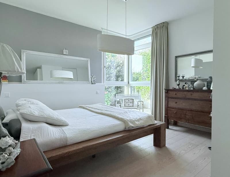 Wohnung mit 3,5 Zimmern, Garten und privatem Büro mit Heizung (3)