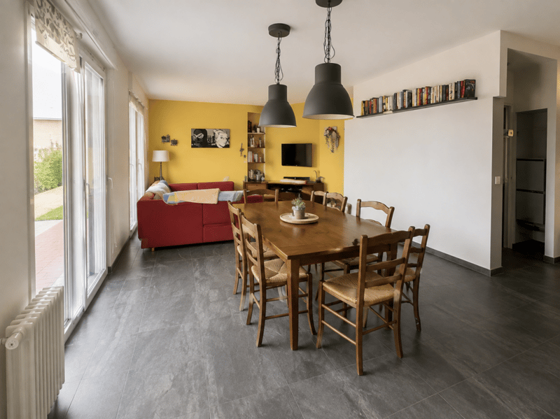 Villa con piscina e vista imprendibile (4)