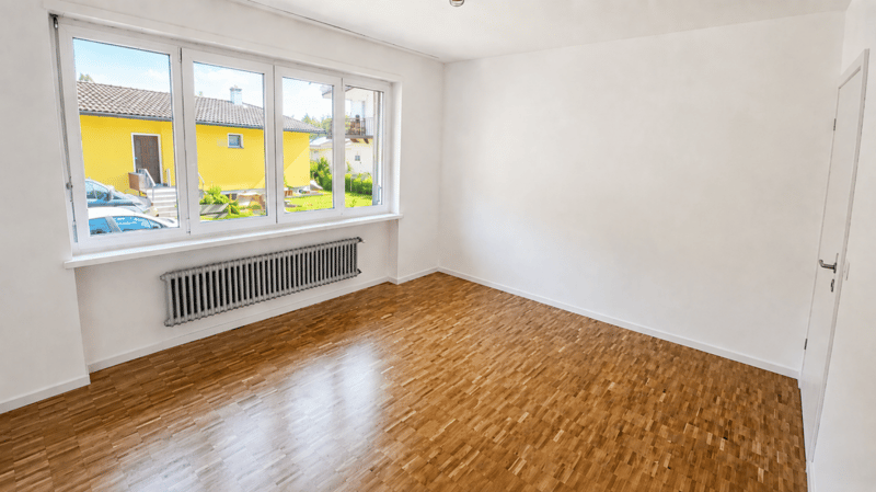 Graziosa casa unifamiliare ristrutturata con giardino privato (6)