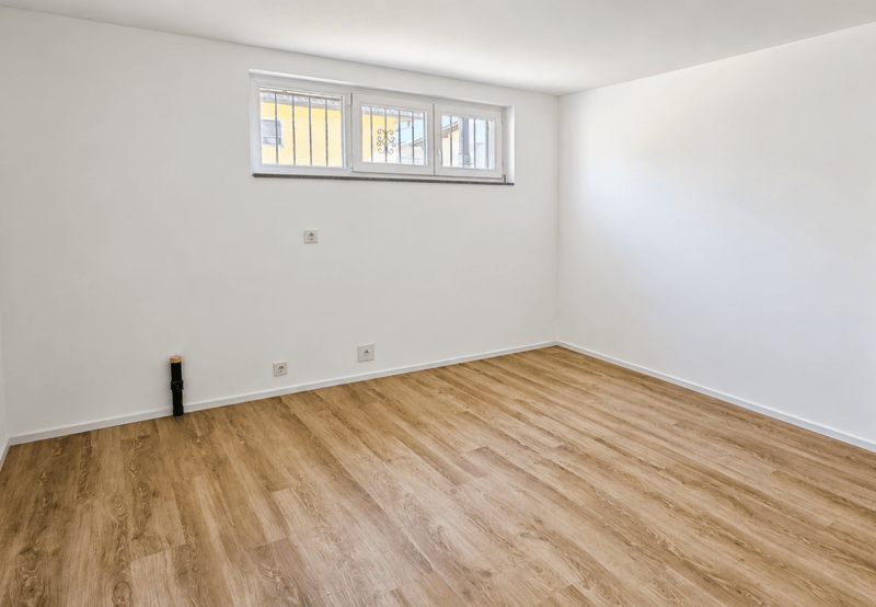Graziosa casa unifamiliare ristrutturata con giardino privato (9)