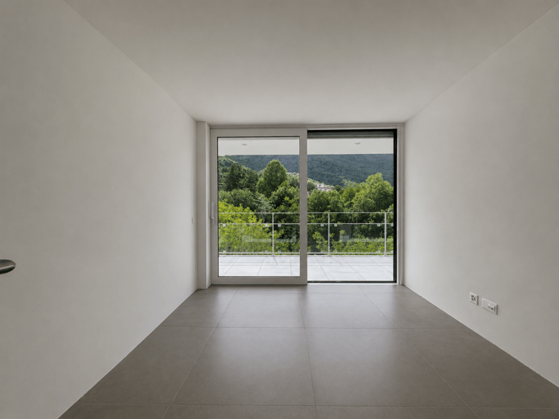Appartamento con terrazza e splendida vista su Lugano e le montagne (3)