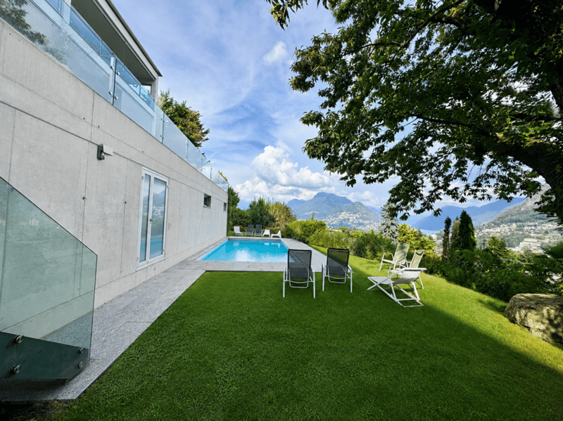 Elegante 3,5 locali con splendida vista sul Lago di Lugano (10)