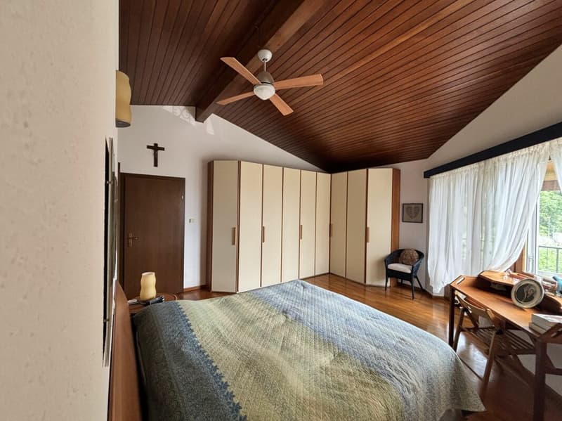 Casa indipendente con vista sul lago (3)