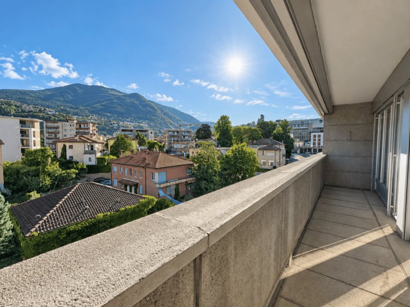 4.5 locali in zona strategica (3)