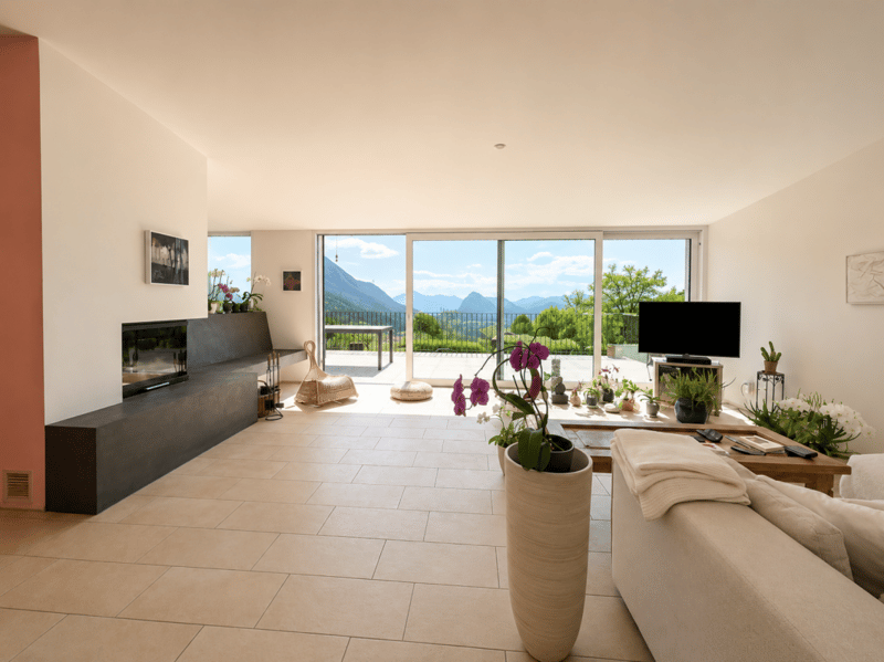 Villa unifamiliare con vista lago (1)