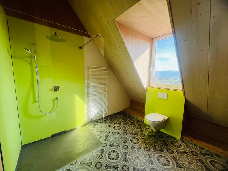 Lots of space for individual living needs (9)