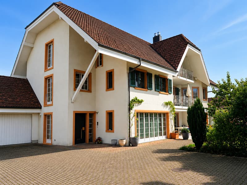 Ein Zuhause zum Verlieben: Traumhaft renovierte 4.5-Zimmerwohnung (9)