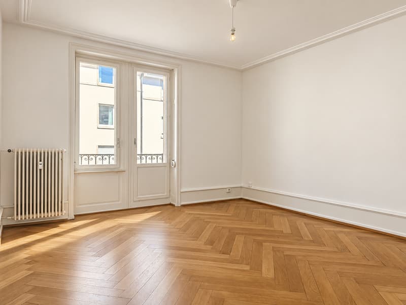 City-Altbauwohnung an begehrter Lage (2)