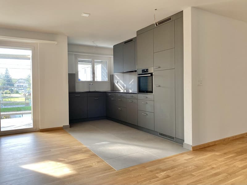 Appartamento moderno 3.5 locali in affitto a Obfelden! (3)