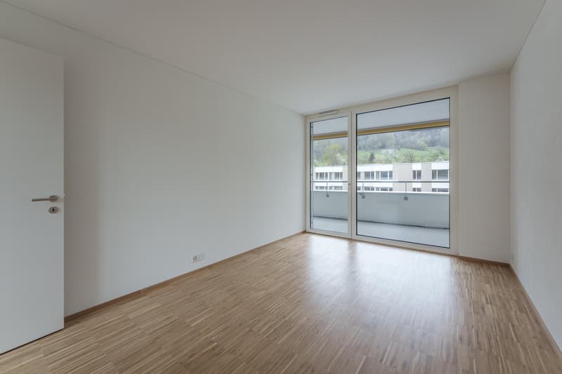 Appartement moderne et adapté aux seniors de 3,5 pièces à Zürich-Manegg (7)