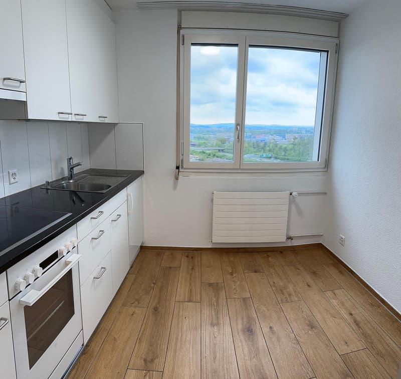3.0 Zimmerwohnung mit Weitsicht (2)