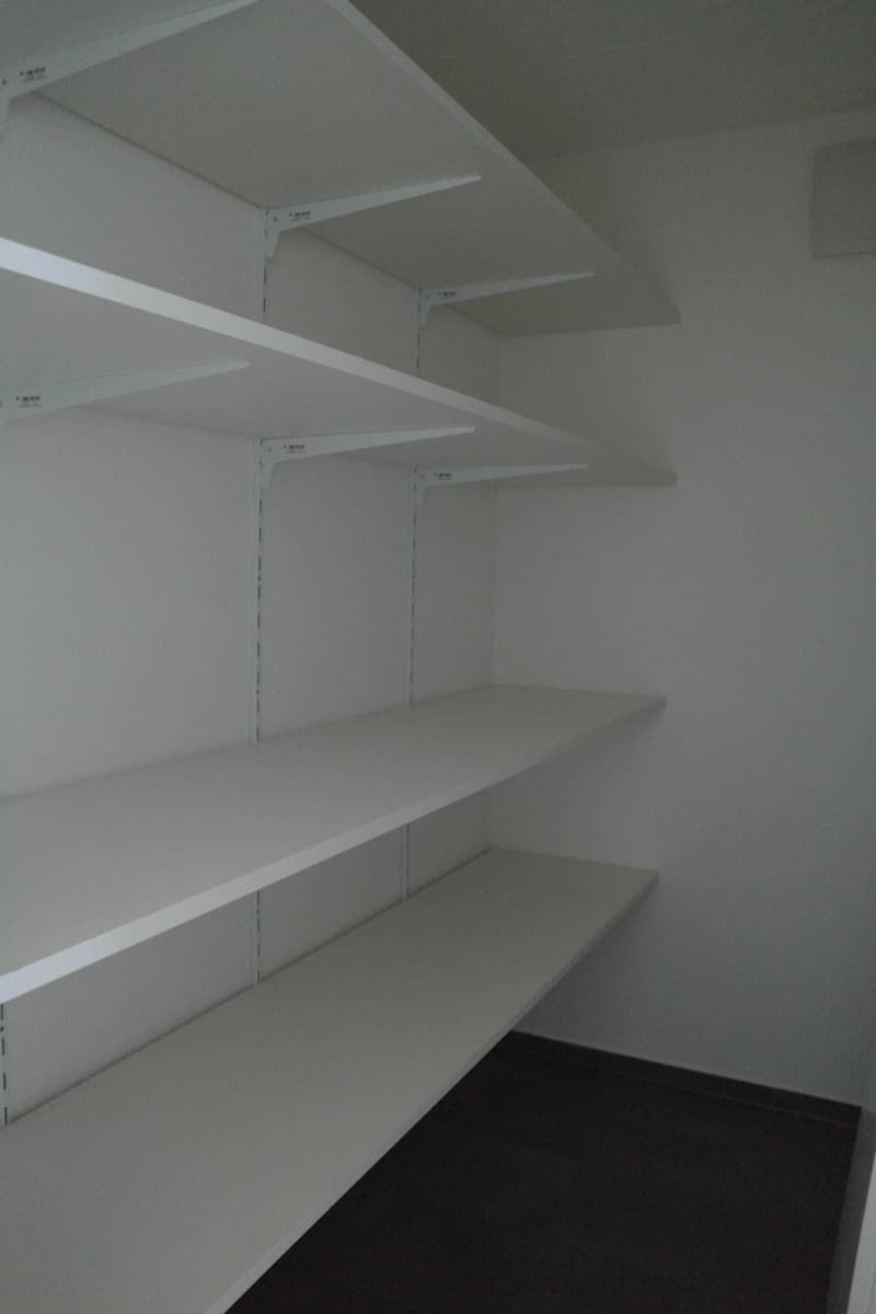 Attraktive 4.5-Zimmer-Wohnung mit Cheminée (8)