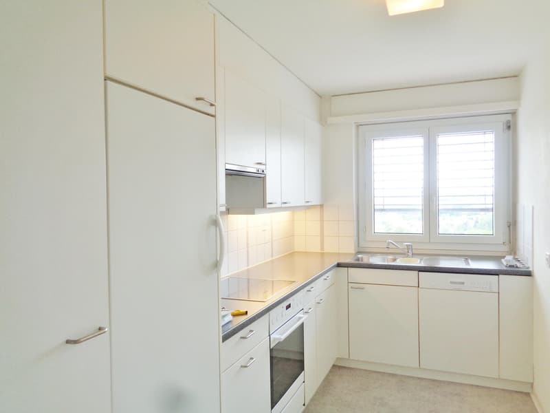 Charmante 4.5 Zimmerwohnung in Adliswil zu vermieten! (7)