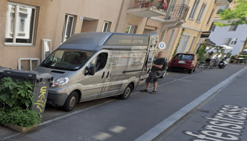 Aussenparkplatz an der Hopfenstrasse 15 zu vermieten (3)