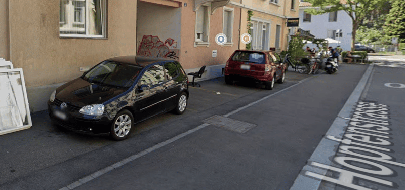 Aussenparkplatz an der Hopfenstrasse 15 zu vermieten (2)