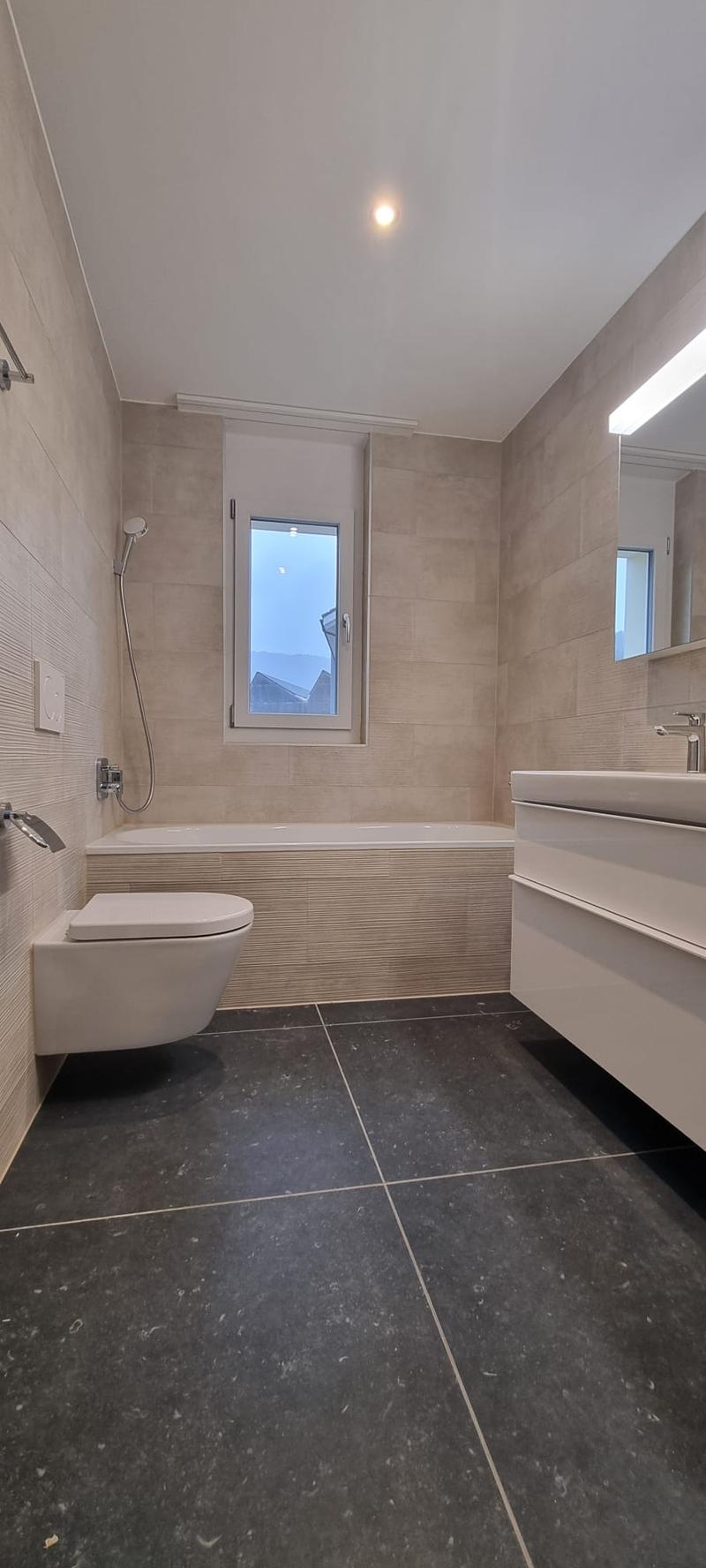 Attrayant appartement neuf de 4,5 pièces au 2e étage avec balcon ensoleillé (7)