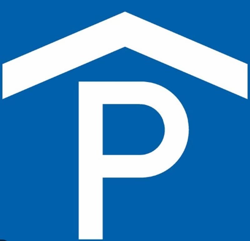Garagenparkplatz Nr. 2 zur Miete an der Tuggenerstrasse in Zürich 8008 (1)