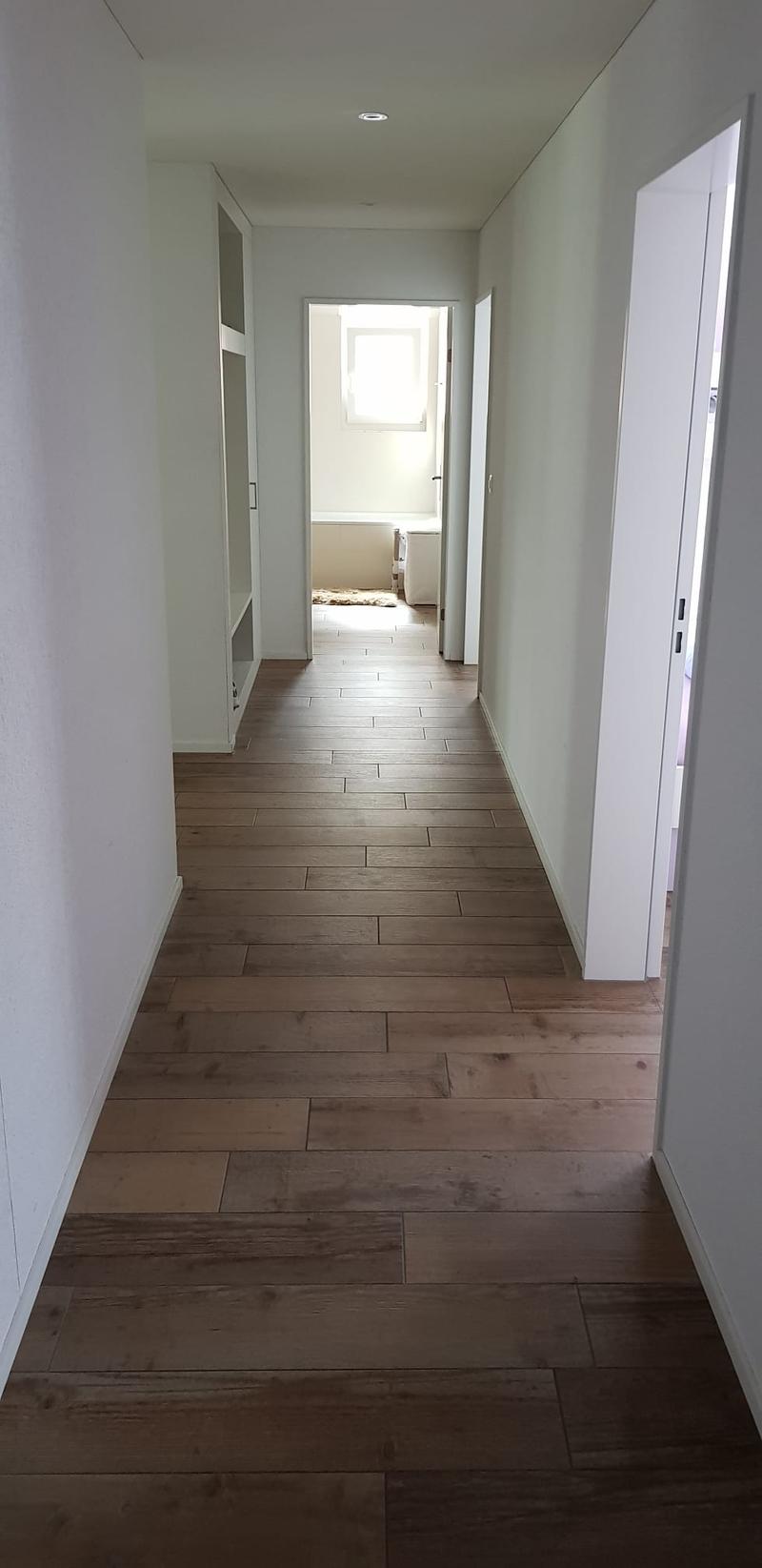 exklusive moderne 4.5-Zimmerwohnung mit Sitzplatz (7)