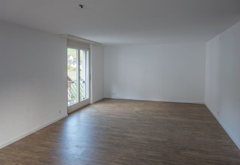 Appartamento accogliente di 2,5 locali a Glarus Nord – disponibile da ottobre 2026 (4)