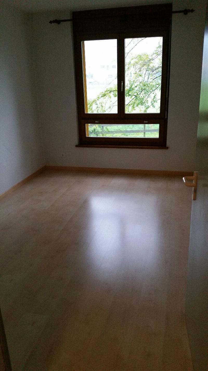 Helle 4.5-Zimmer-Wohnung mit Balkon und Garage in Schänis (6)