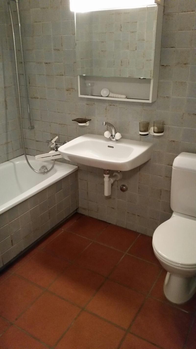 Helle 4.5-Zimmer-Wohnung mit Balkon und Garage in Schänis (4)