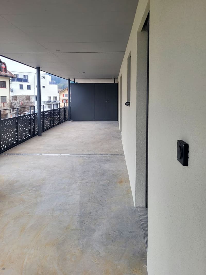 Moderne 3.5-Zimmer-Neubauwohnung mit Balkon in Gommiswald (8)