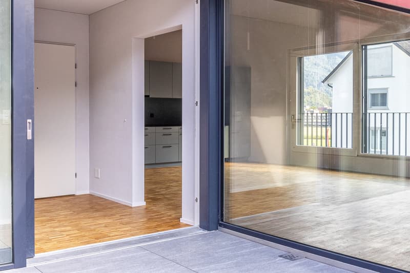 Vermietung 2.5-Zimmer-Wohnung in Oberurnen (2)