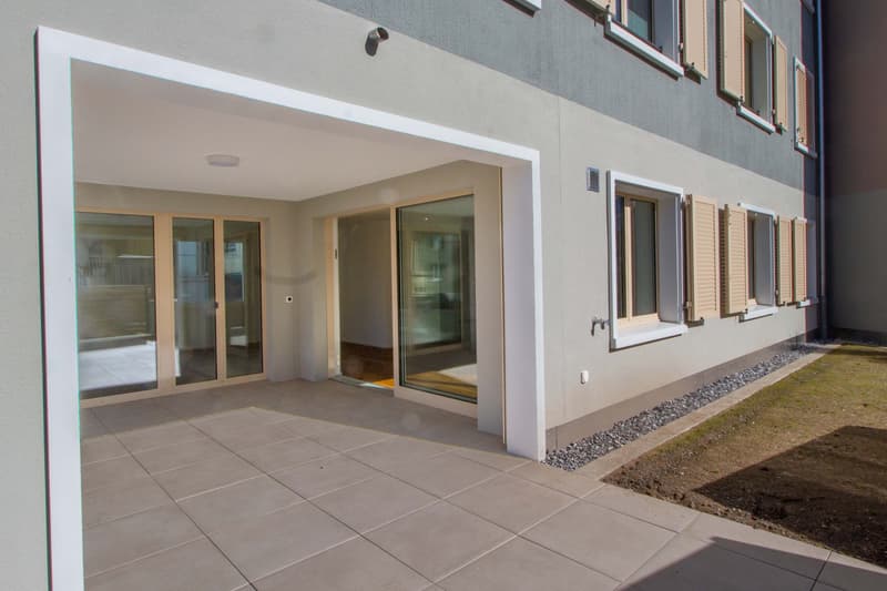 Neubau-Erstvermietung | Moderne 2.5 Zimmerwohnung mit Gartensitzplatz (4)