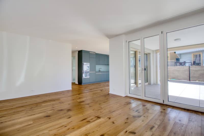 Neubau-Erstvermietung | Moderne 2.5 Zimmerwohnung mit Gartensitzplatz (3)