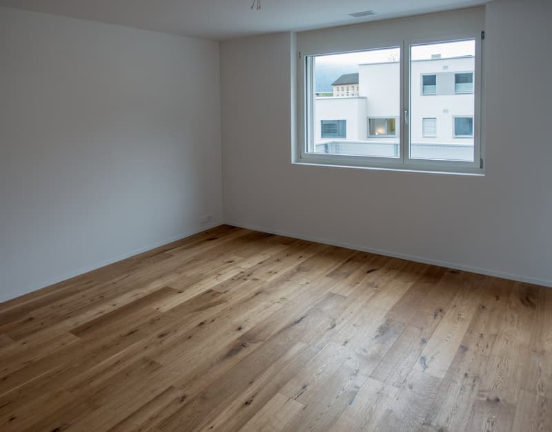Moderne 3.5-Zimmer-Wohnung im 4. Obergeschoss mit grosszügigem Balkon (10)
