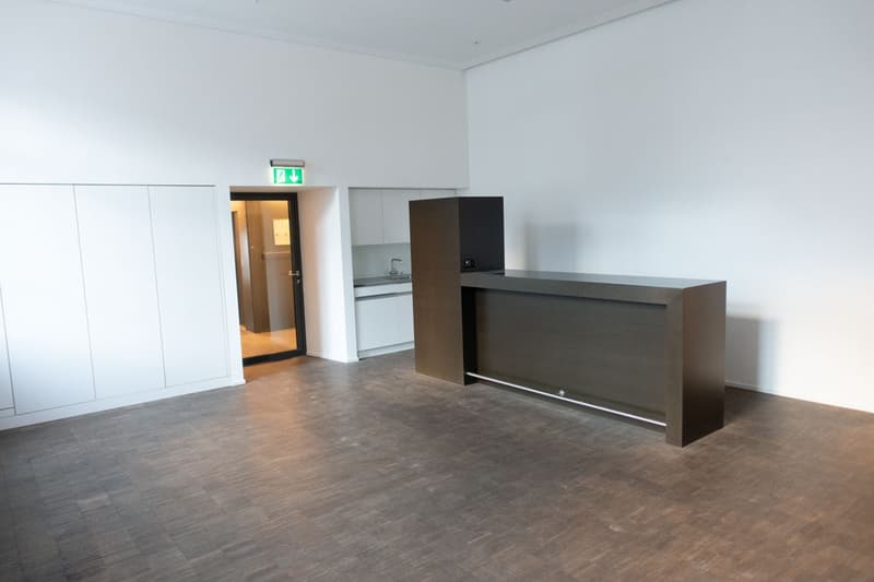 Büroraum im sanierten Fabrikgebäude mit Industriecharme zu vermieten (3)