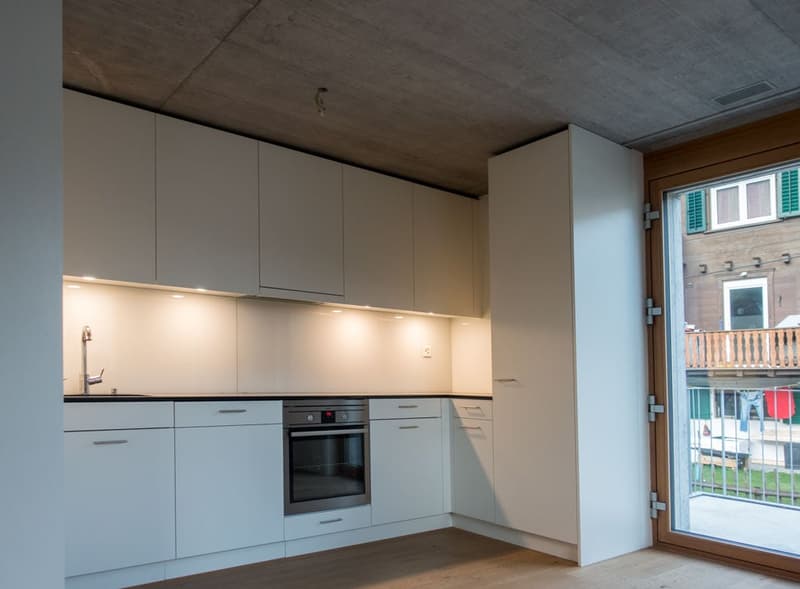 Charmante 3.5-Zimmer-Wohnung im Erdgeschoss in Thusis (4)