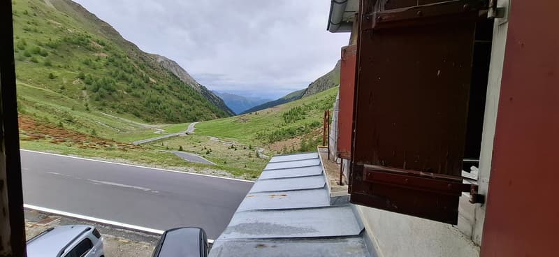 Idyllisches Berghaus am Umbrailpass (2)