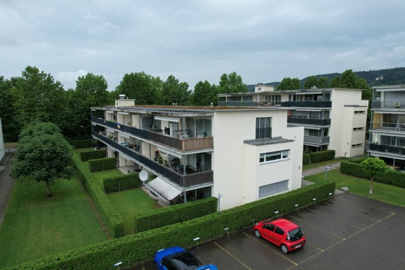 Appartement en attique de 3,5 pièces ensoleillé (1)