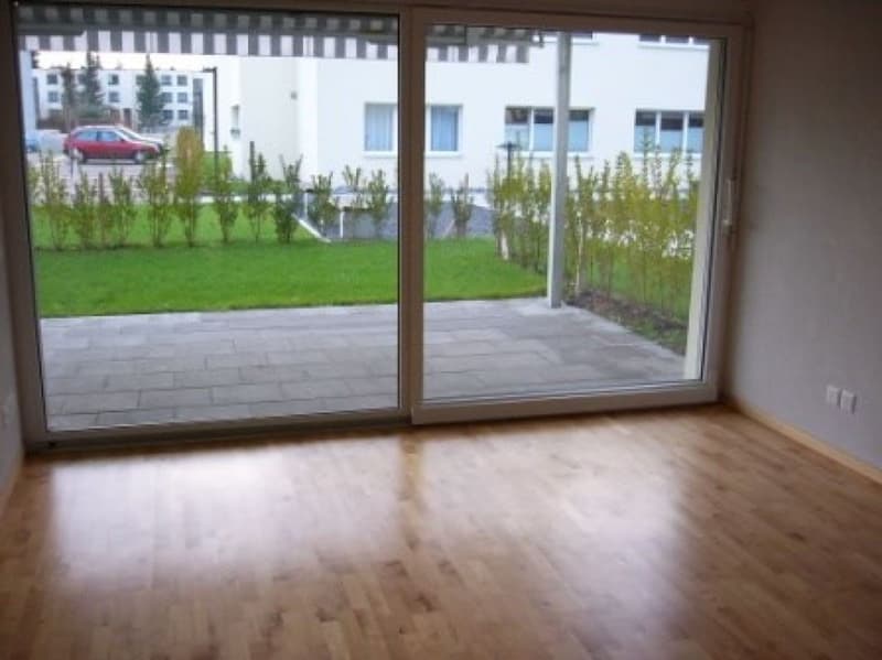 Ruhige 2.5-Zimmer-Parterrewohnung - Nachmieter gesucht (2)