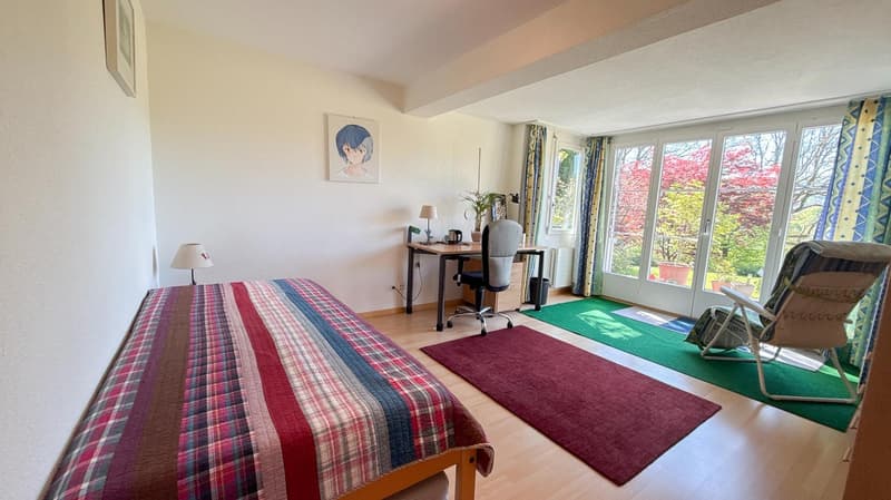 Happy family - 6.5-room semi-detached house with idyllic plot (11)