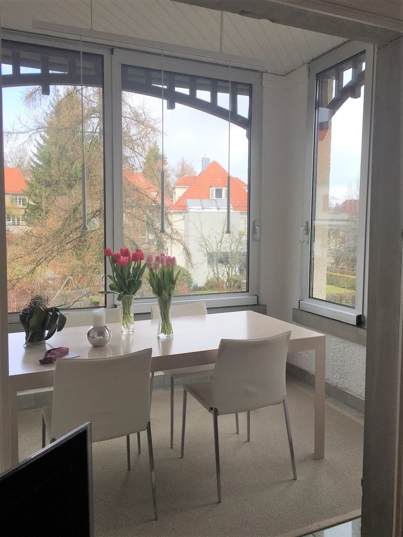 Attractive 3 1/2 room apartment with glazed balcony (3)