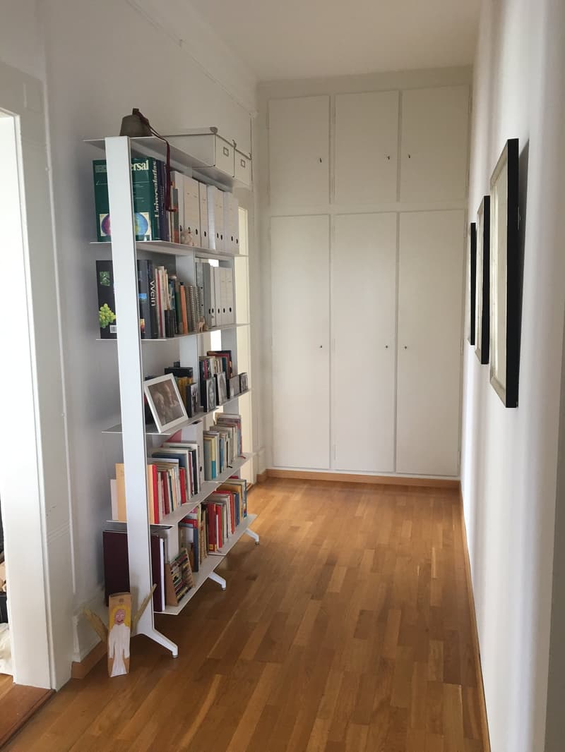 Attractive 3 1/2 room apartment with glazed balcony (7)