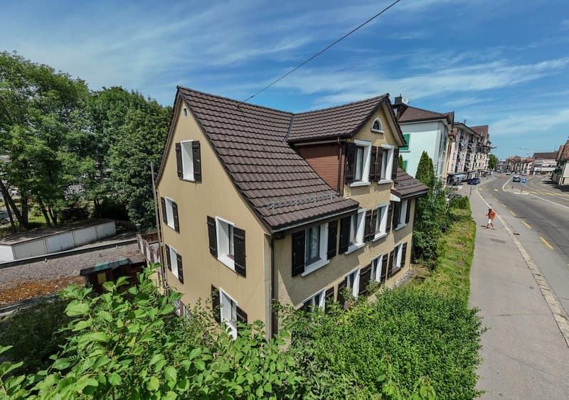 Renditestarkes Mehrfamilienhaus an bester Lage - bankengeprüfte Finanzierung! (2)