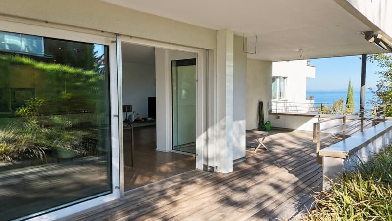 Eine Perle mit Seesicht – stilvolle 3½-Zimmer-Wohnung (1)