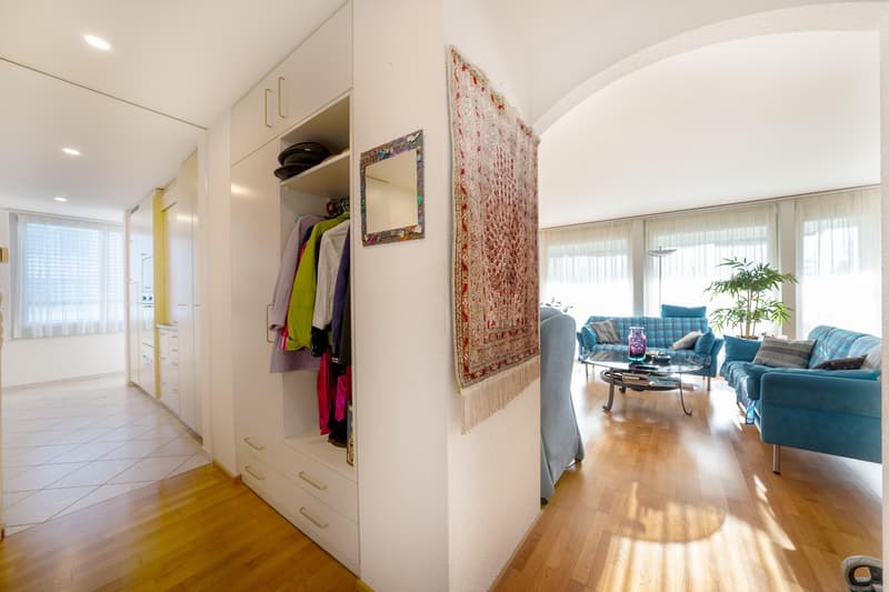 Grand appartement en propriété dans un endroit calme avec place de parking souterrain ! (5)