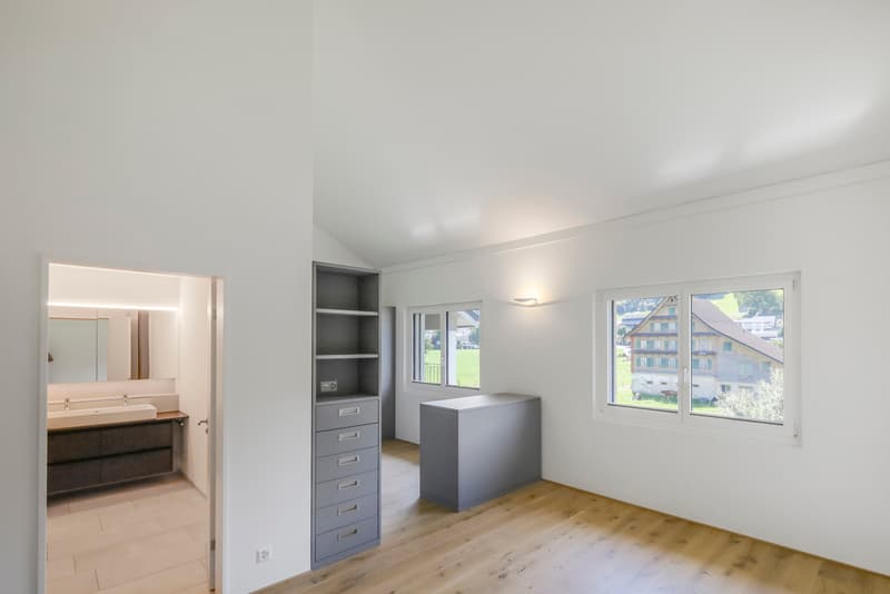 Topmoderne Maisonette-Wohnung mit Blick ins Grüne (12)