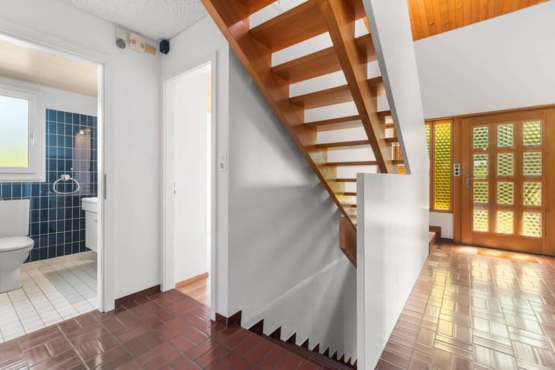 Spacious 9-room single-family house with a far-reaching view (7)