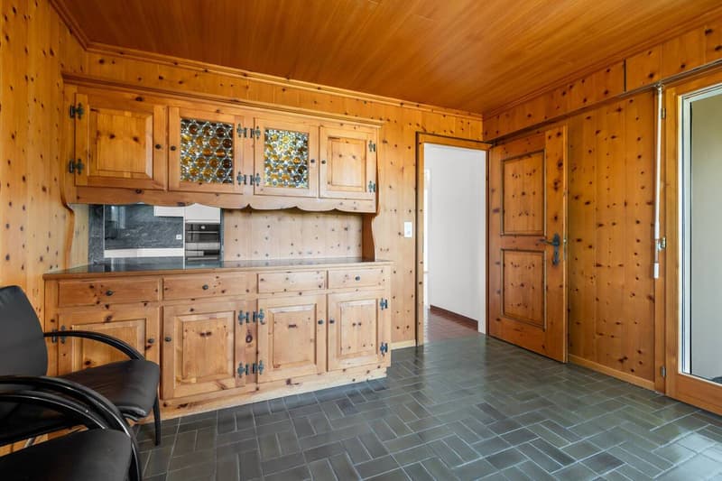 Spacious 9-room single-family house with a far-reaching view (10)