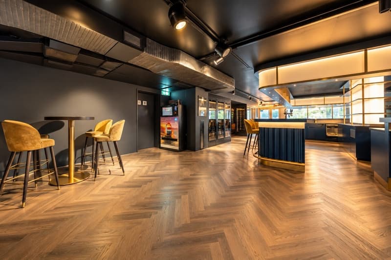 Exklusive Bar- & Loungefläche in Pfäffikon SZ - hochwertig ausgebaut! (9)