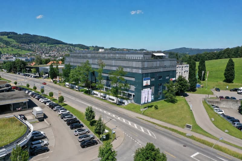 Espaces de bureau modernes et lumineux avec options de construction flexibles dans un emplacement bien desservi (1)