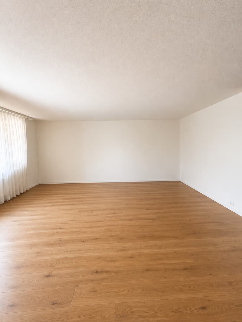 Attraktive 4.5-Zimmerwohnung im Grünen zu vermieten (10)
