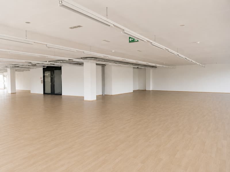 Flexible office space with strong presence and optimal accessibility (8)